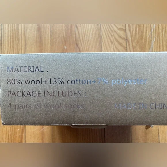 New Merino Wool Socks 4 Pairs Womens 8-10 - Picture 4 of 4